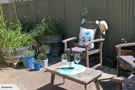 Photo of property in 2/33 Roto Street, Tahunanui, Nelson, 7011