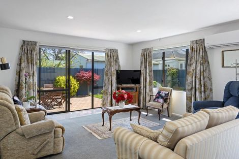 Photo of property in 46 Oxley Avenue, St Albans, Christchurch, 8014