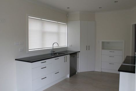 Photo of property in 33 Cardwell Street, Onehunga, Auckland, 1061