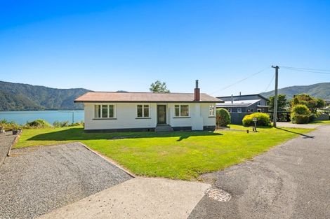 Photo of property in 94 Main Rd Havelock, Havelock, 7100