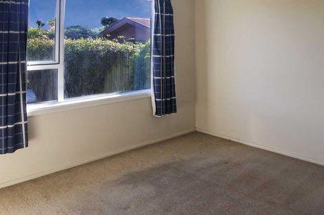 Photo of property in 6 Craig Place, Redwood, Christchurch, 8051