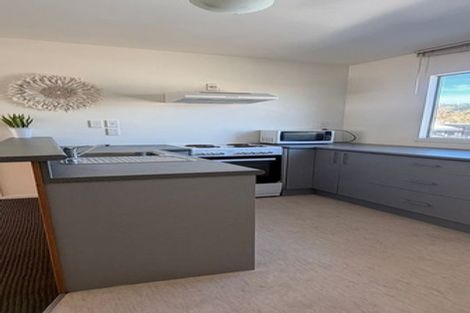 Photo of property in 5/27 Drummond Street, Mount Cook, Wellington, 6021