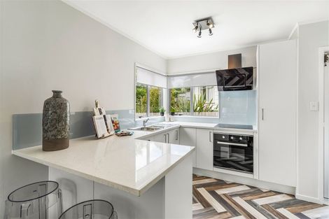 Photo of property in 2/23 Tawa Road, Te Atatu Peninsula, Auckland, 0610