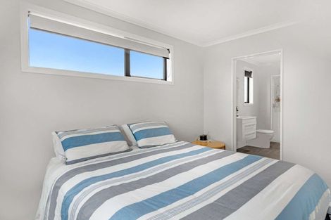 Photo of property in 23 Waipipi Road, Waverley, 4591