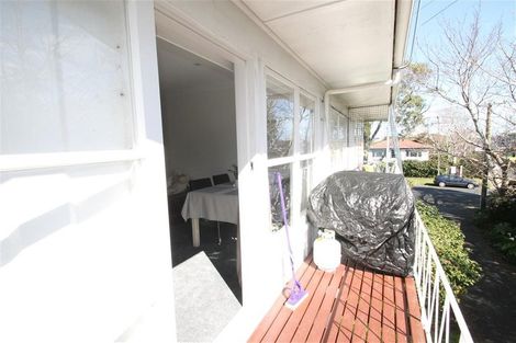 Photo of property in 2/189 Landscape Road, Mount Eden, Auckland, 1024
