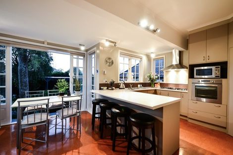 Photo of property in 11 Casey Avenue, Fairfield, Hamilton, 3214