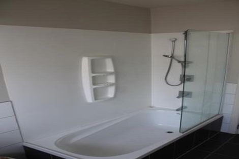 Photo of property in 110 Palmers Road, New Brighton, Christchurch, 8083