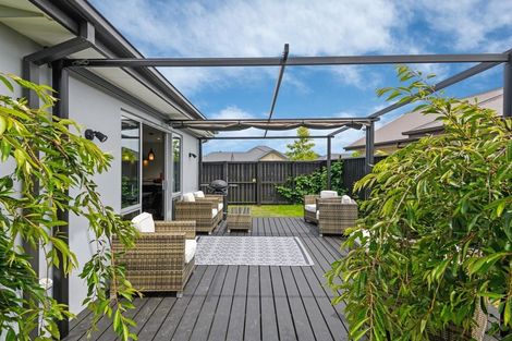 Photo of property in 22 Strauss Drive, Rolleston, 7614