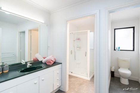 Photo of property in 29 Clearwater Terrace, Brown Owl, Upper Hutt, 5018