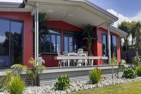 Photo of property in 64 Mary-ellen Place, Coromandel, 3506