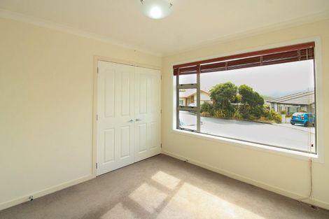 Photo of property in 22 Sandybrow, Churton Park, Wellington, 6037