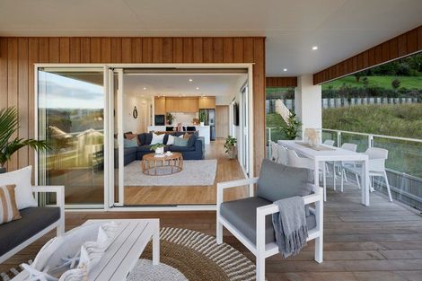 Photo of property in 45 Lakeside Terrace, Omokoroa, 3114