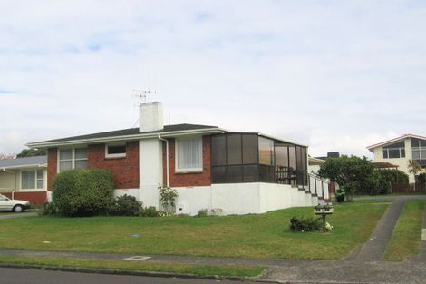 Photo of property in 15 Freyberg Street, Otumoetai, Tauranga, 3110