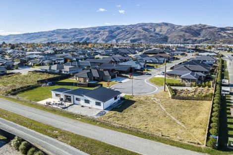 Photo of property in 13 Phoenix Place, Cromwell, 9310