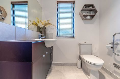 Photo of property in 37 Blue Heron Rise, Stanmore Bay, Whangaparaoa, 0932