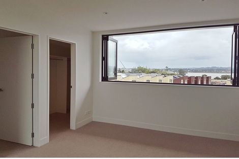 Photo of property in 254 Hobsonville Point Road, Hobsonville, Auckland, 0616