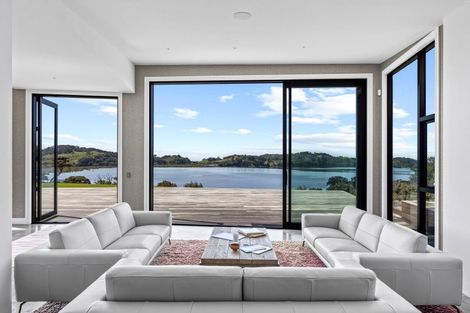 Photo of property in 196 Ridge Road, Mahurangi East, Warkworth, 0982