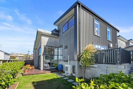 Photo of property in 4 Matau Way, Hauraki, Auckland, 0622