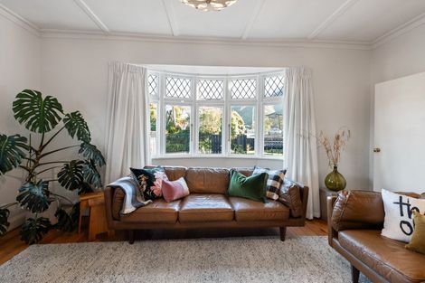 Photo of property in 2 Karamu Street, Ngaio, Wellington, 6035