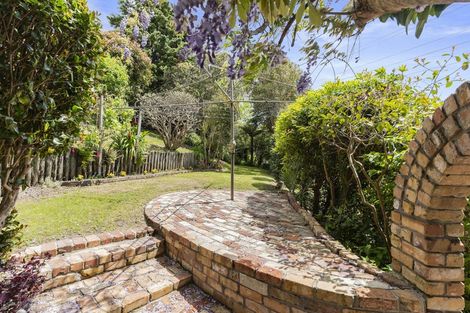 Photo of property in 71 Hendry Avenue, Hillsborough, Auckland, 1042