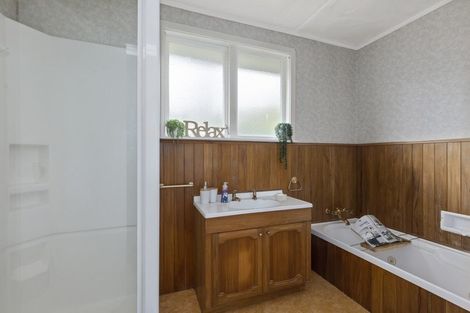 Photo of property in 22 Tanekaha Street, Stokes Valley, Lower Hutt, 5019