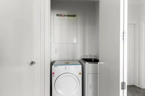 Photo of property in 9/130 Stancombe Road, Flat Bush, Auckland, 2016