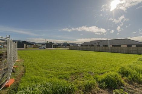 Photo of property in 18 Palm Drive, Whitianga, 3510