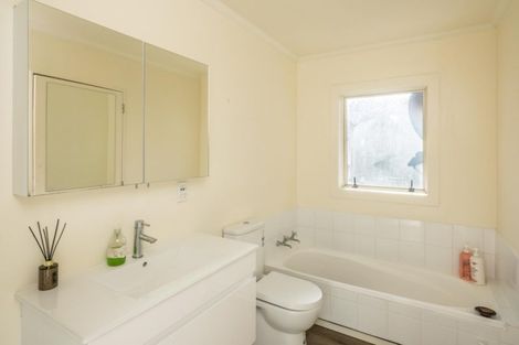 Photo of property in 4/14c Glenmore Street, Thorndon, Wellington, 6011