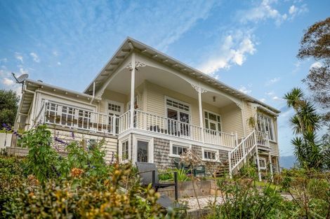 Photo of property in 9 Robertson Street, Russell, 0202