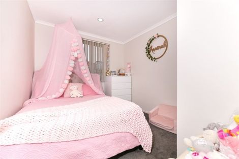 Photo of property in 11 Chayward Place, Mangere, Auckland, 2022