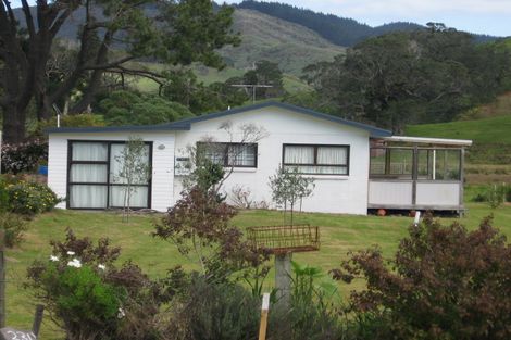 Photo of property in 231 Mangakahia Drive, Whangapoua, Coromandel, 3582