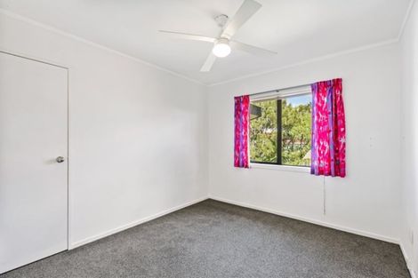Photo of property in 52 Ferry Road, Arkles Bay, Whangaparaoa, 0932