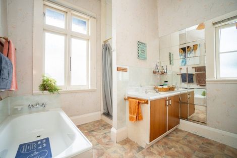 Photo of property in 227 Ferguson Street, Palmerston North, 4410