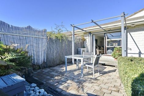 Photo of property in 1/17 Castile Place, Belfast, Christchurch, 8051