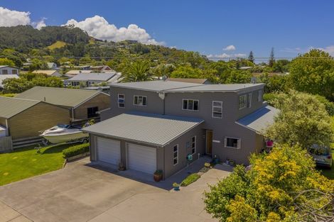Photo of property in 9 Pa Road, Hahei, Whitianga, 3591
