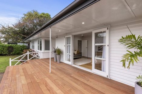 Photo of property in 1/104 Beach Road, Pahurehure, Papakura, 2113