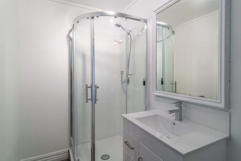 Photo of property in 1/219 The Terrace, Wellington Central, Wellington, 6011