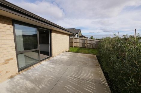 Photo of property in 2 Matawai Puna Drive, Pukekohe, 2120