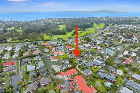 Photo of property in 1/2c Sunnynook Road, Sunnynook, Auckland, 0620