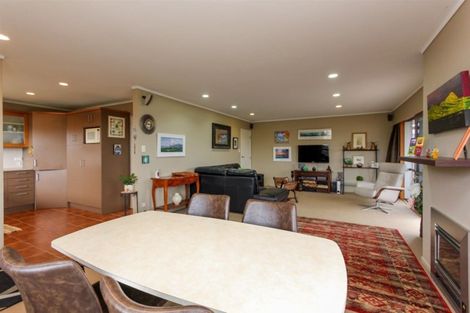 Photo of property in 54 Cutfield Road, New Plymouth, 4310