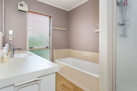 Photo of property in 67 Moore Street, Leamington, Cambridge, 3432