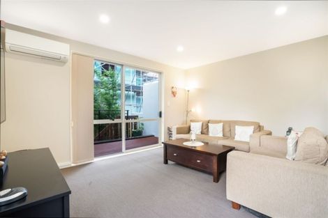 Photo of property in 6/6 Islington Avenue, New Lynn, Auckland, 0600