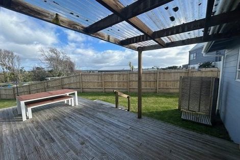 Photo of property in 450 Pukehina Parade, Pukehina, Te Puke, 3189