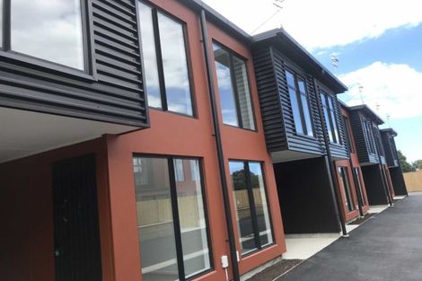 Photo of property in 23/17 Owens Place, Mount Maunganui, 3116