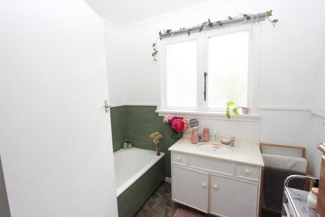 Photo of property in 22 Joseph Street, Waverley, Invercargill, 9810