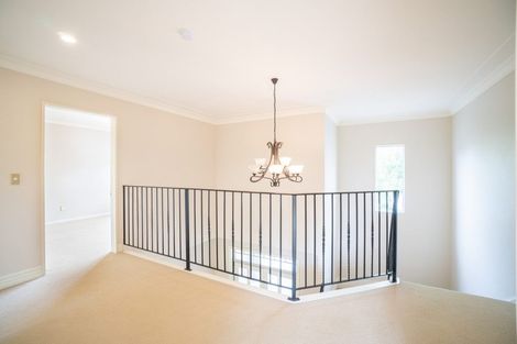 Photo of property in 4 Pastoral Lane, Hokowhitu, Palmerston North, 4410