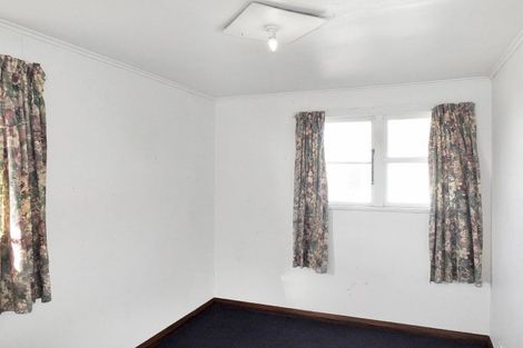 Photo of property in 43b Johnston Street, Foxton, 4814