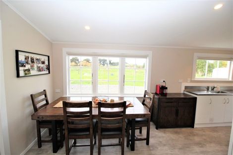 Photo of property in 38 Gladstone Street, Woodville, 4920