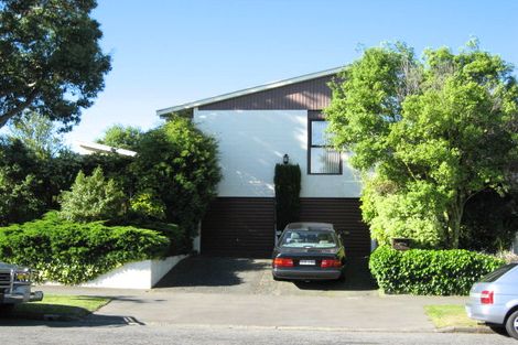 Photo of property in 16 Harrowdale Drive Avonhead Christchurch City