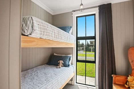 Photo of property in 137 Motu Capri, Pauanui, Hikuai, 3579